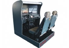 YL-QM13型 智能型三屏汽車駕駛模擬器